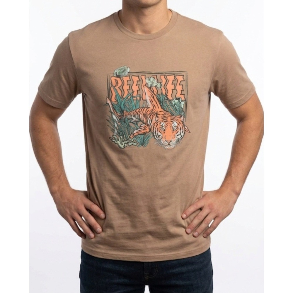 Reel Life Men's Essential Graphic Tee Sleeve Shorts T-Shirt Size M Color Brown